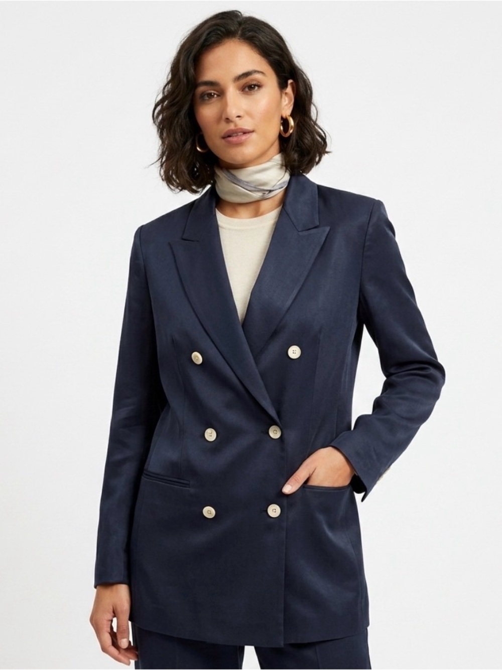 Luxurious 100% Silk Navy Double‑Breasted Structured Blazer Size 6 Quiet Luxury